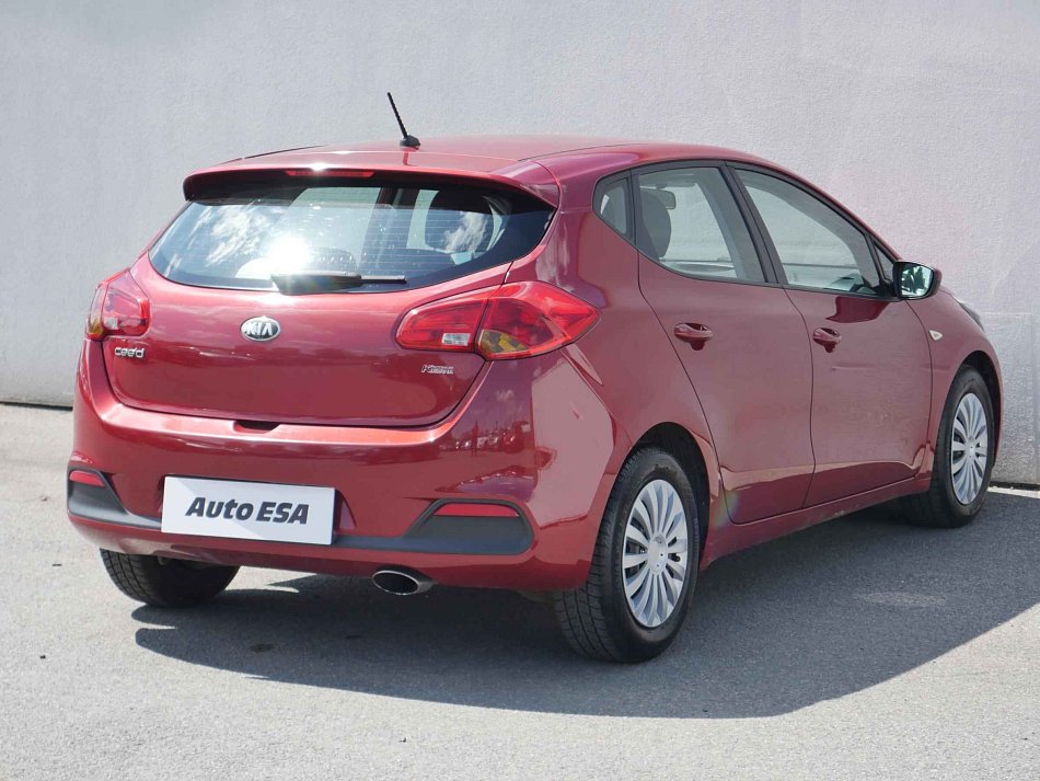 Kia Ceed 1.4i 