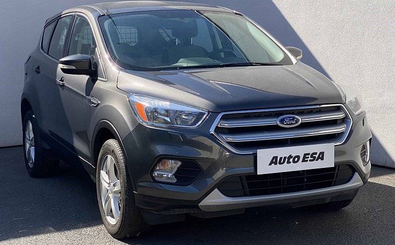 Ford Kuga 1.5EB Trend