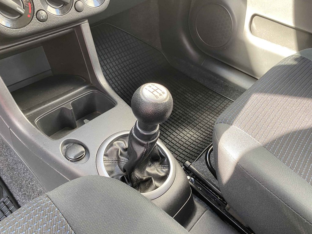 Suzuki Swift 1.3i 