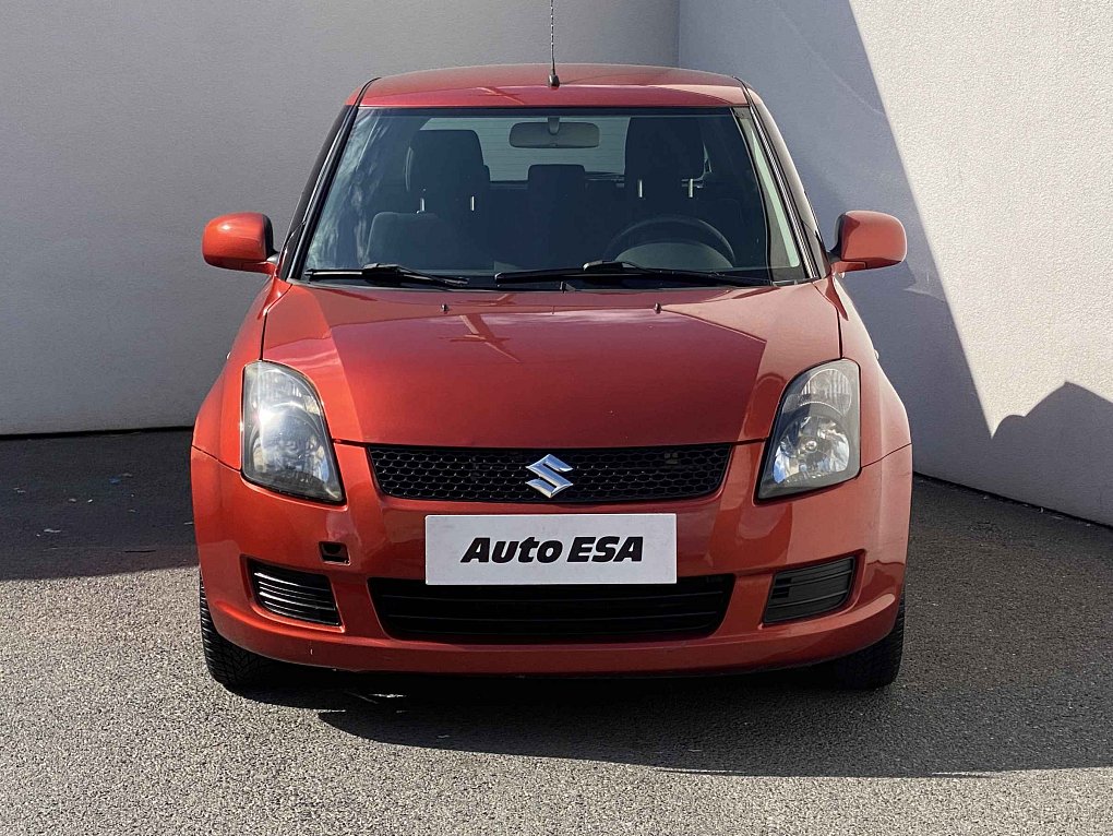 Suzuki Swift 1.3i 