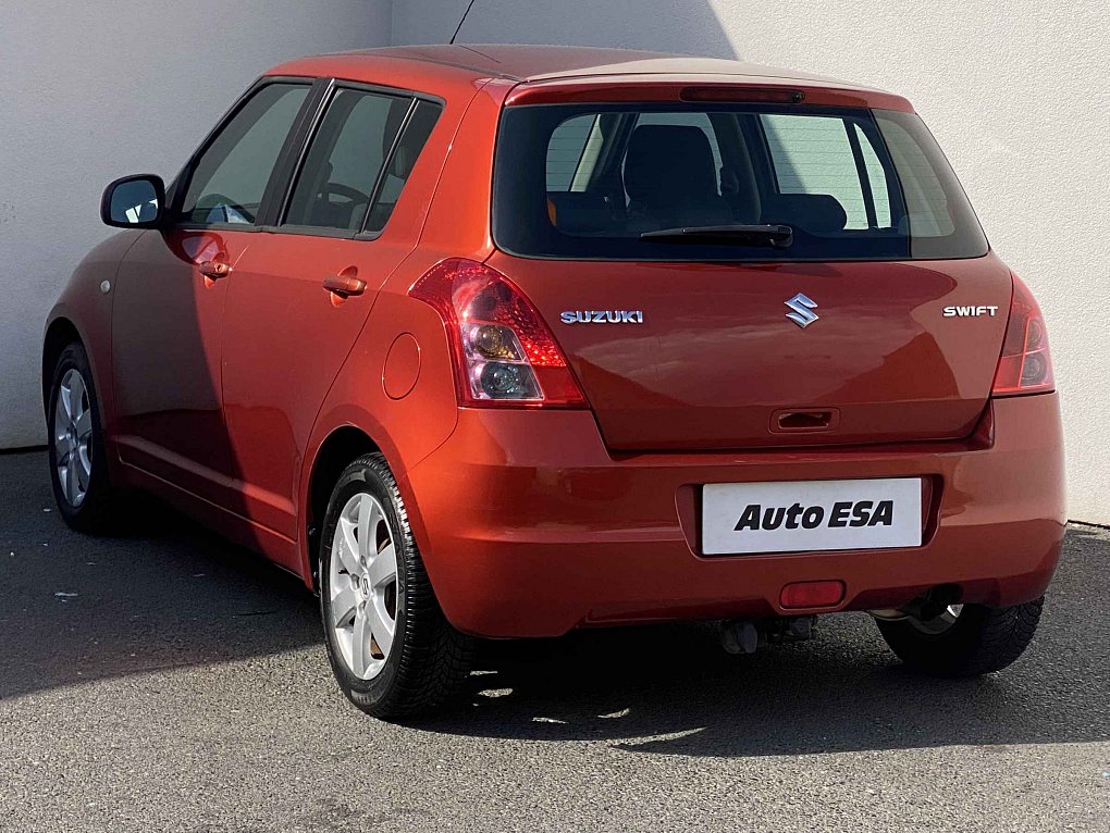 Suzuki Swift 1.3i 