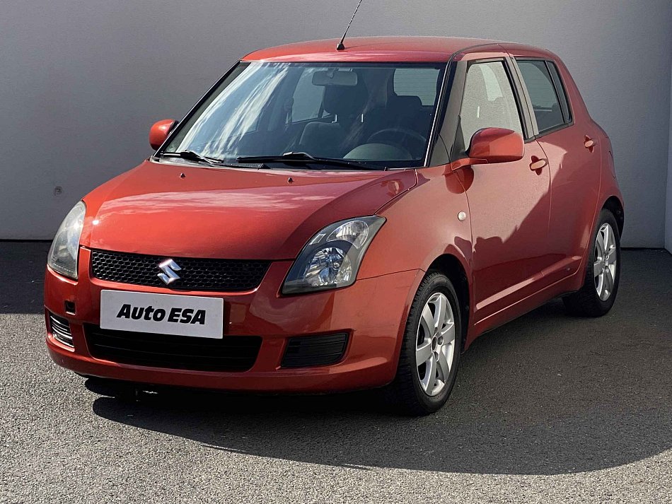Suzuki Swift 1.3i 