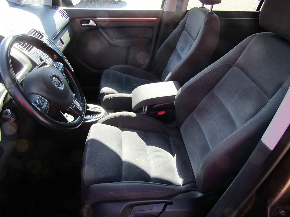 Volkswagen Touran 1.4 TSi Highline