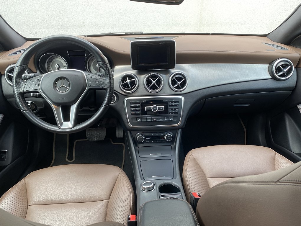 Mercedes-Benz CLA 2.2 CDI 