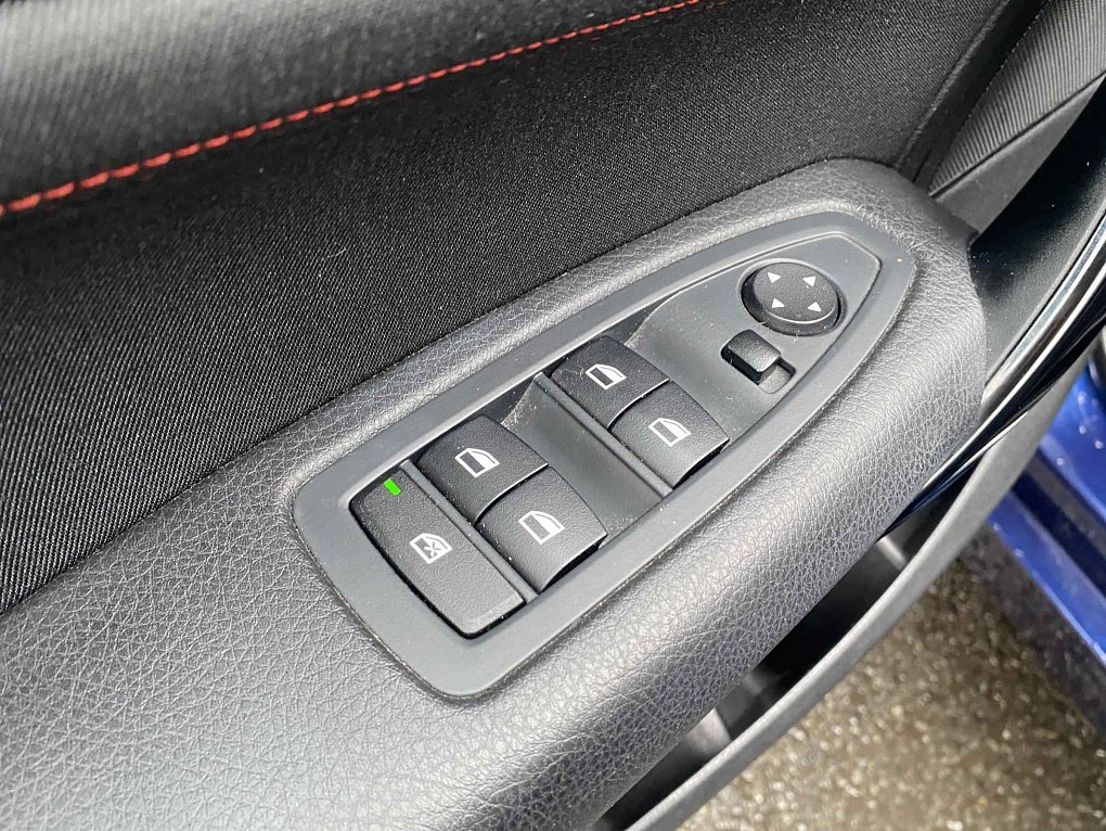 BMW Řada 1 1.5i Sport Line 118i