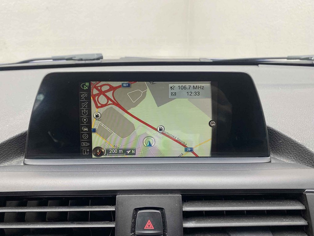 BMW Řada 1 1.5i Sport Line 118i