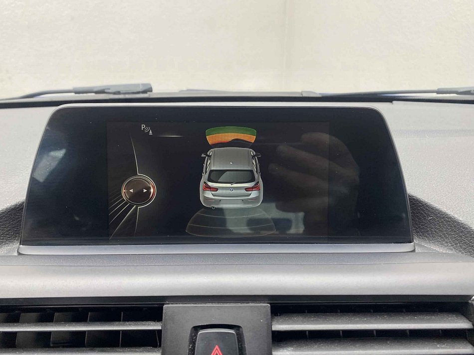 BMW Řada 1 1.5i Sport Line 118i