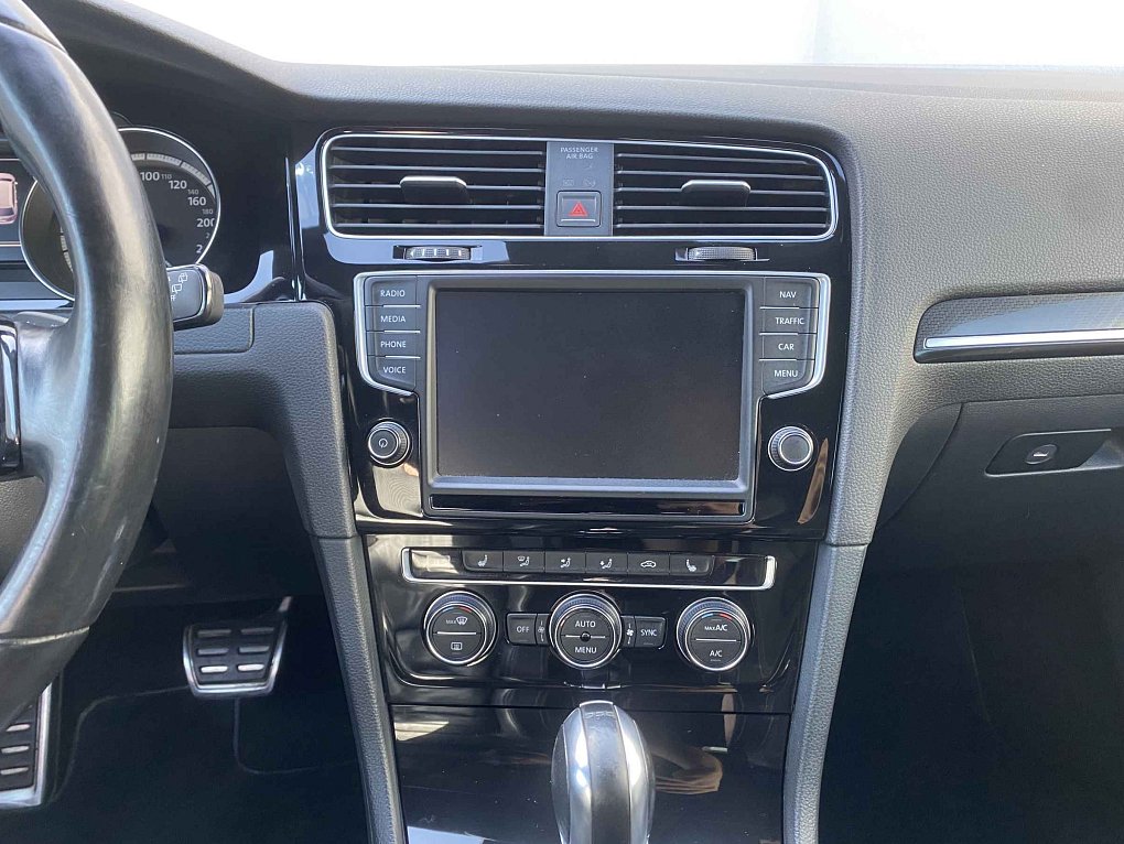Volkswagen Golf 2.0 TSi R 4Motion