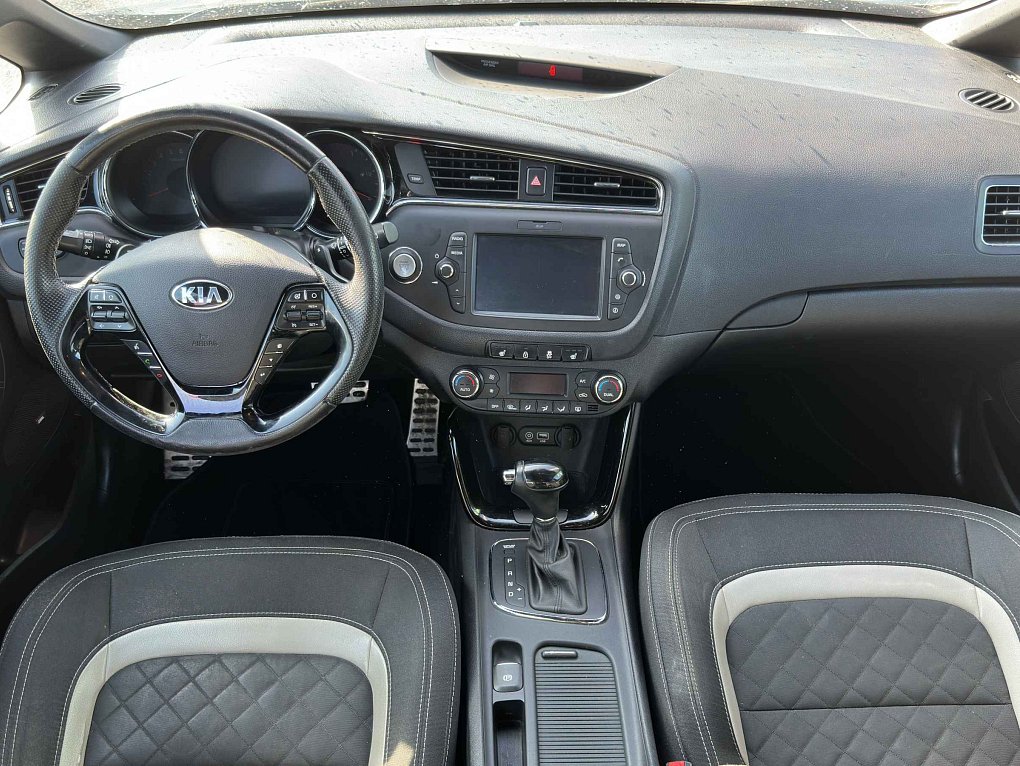 Kia Ceed 1.6 CRDi 
