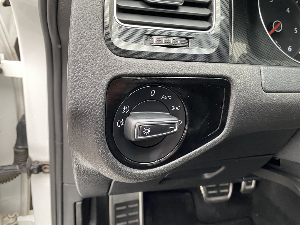 Volkswagen Golf 2.0TDi  GTD