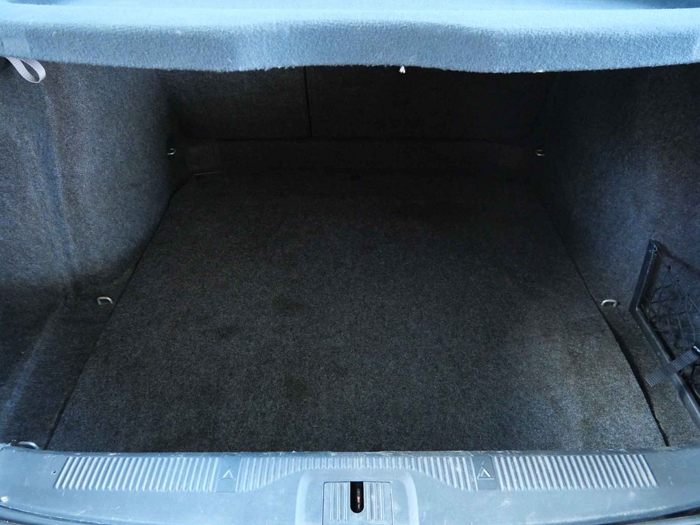 Škoda Octavia II 1.6i Ambiente