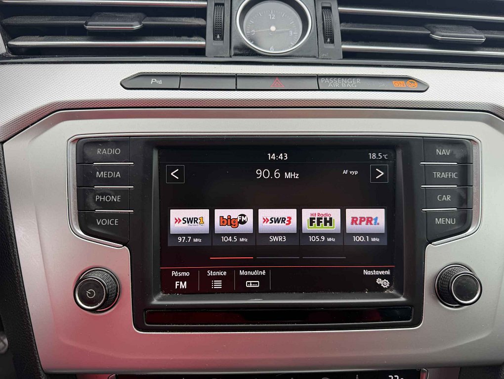 Volkswagen Passat 2.0 TDi 