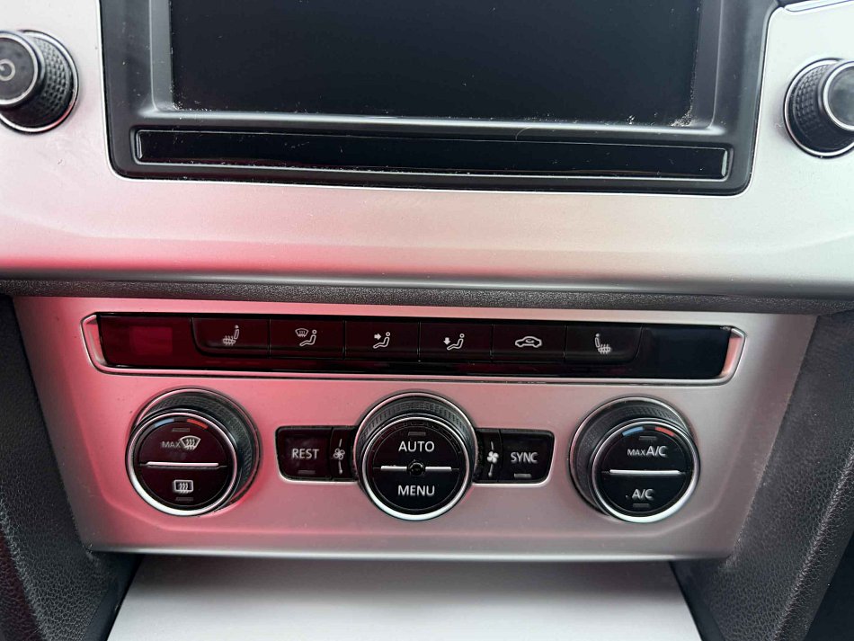 Volkswagen Passat 2.0 TDi 