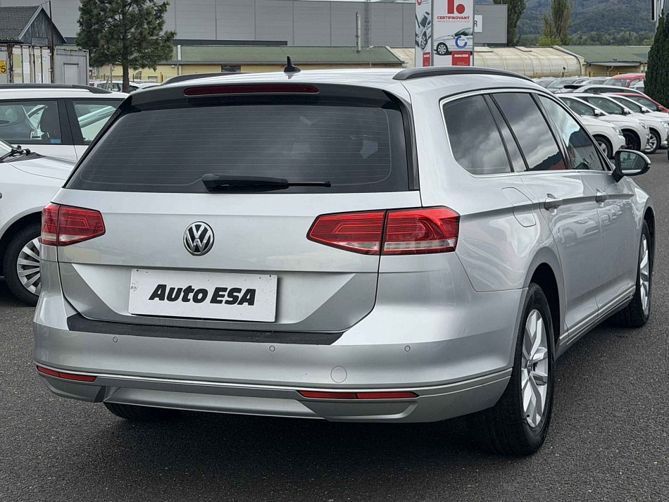 Volkswagen Passat 2.0 TDi 