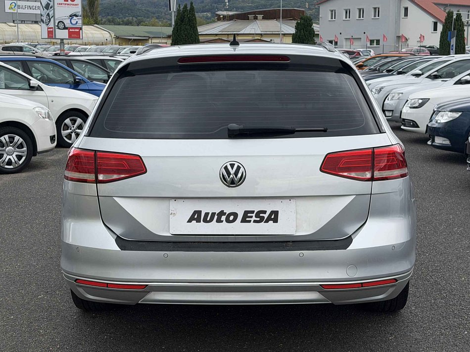 Volkswagen Passat 2.0 TDi 