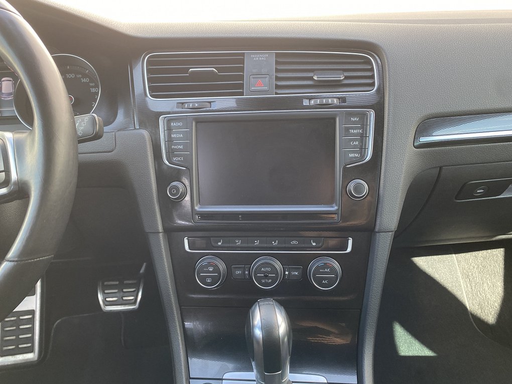 Volkswagen Golf 2.0 TSi GTi