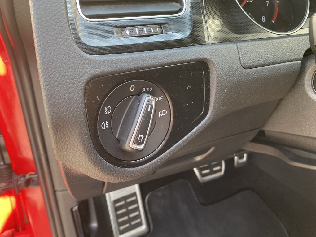 Volkswagen Golf 2.0 TSi GTi