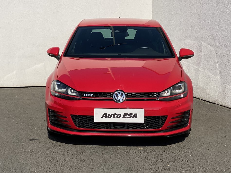 Volkswagen Golf 2.0 TSi GTi