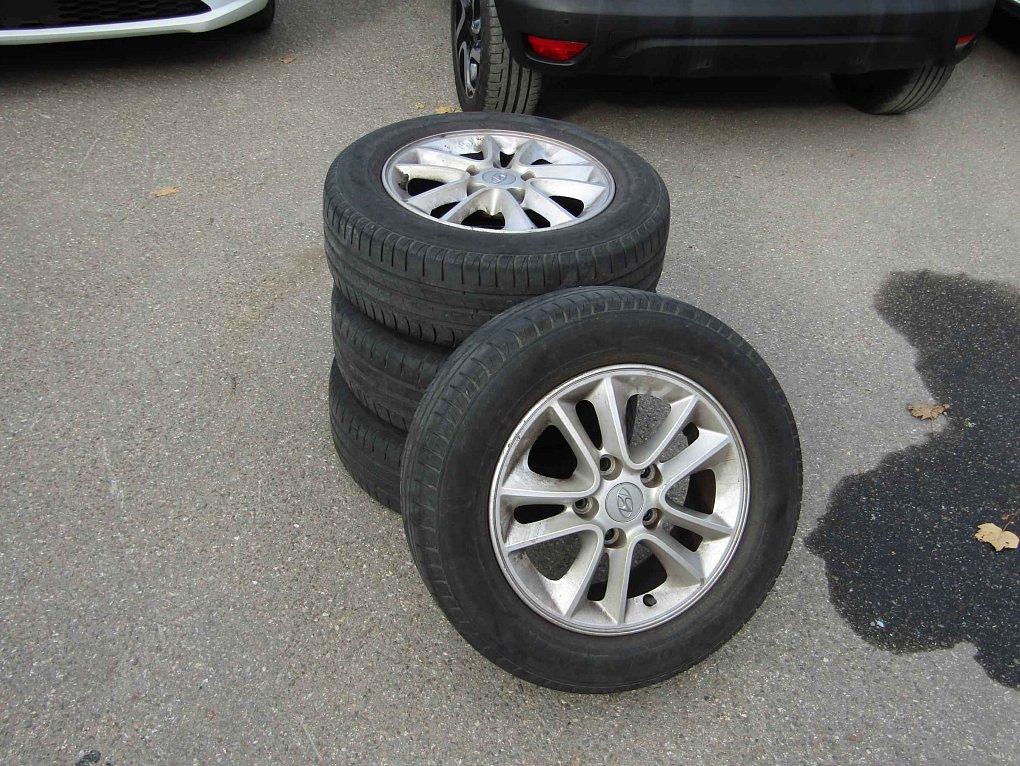 Hyundai I30 1.6GDi Trikolor