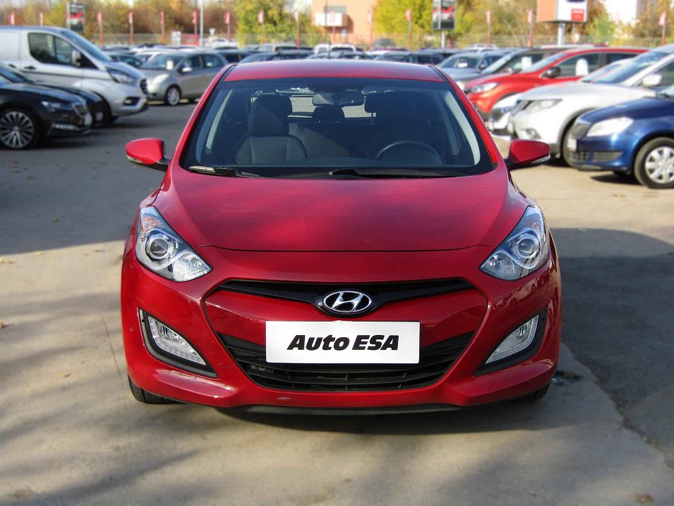 Hyundai I30 1.6GDi Trikolor