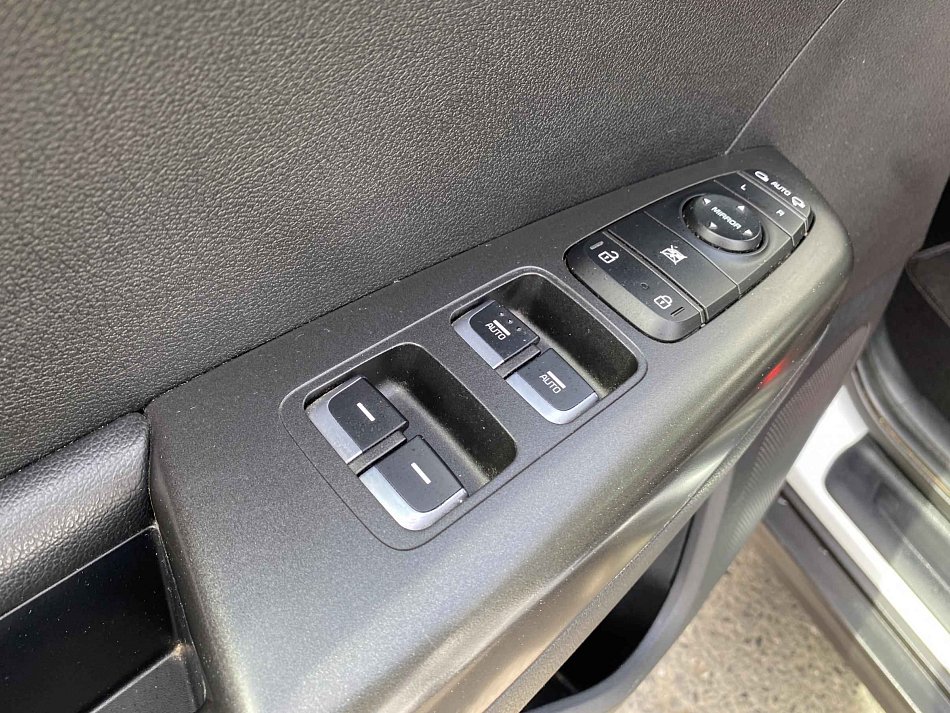 Kia Sportage 2.0 CRDi  4x4