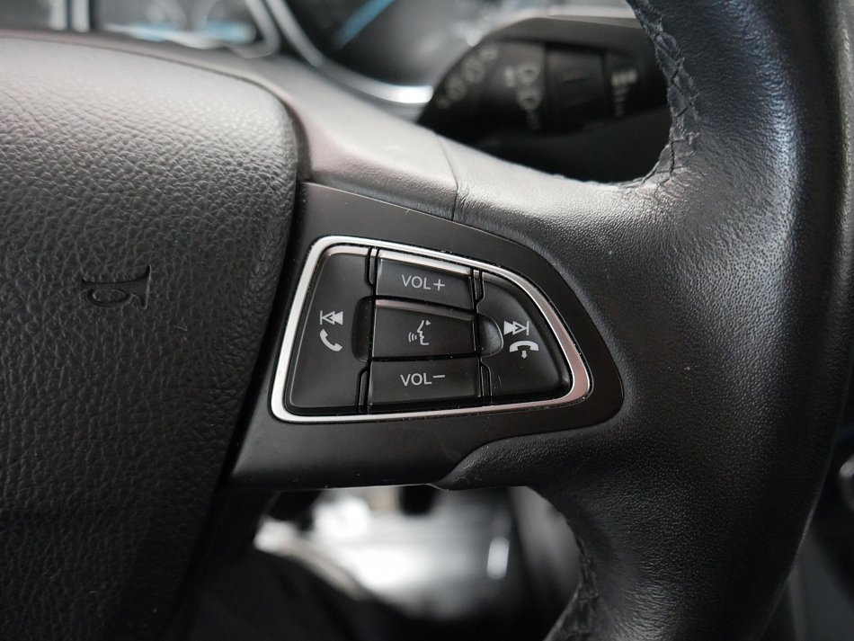 Ford Kuga 1.5EB 