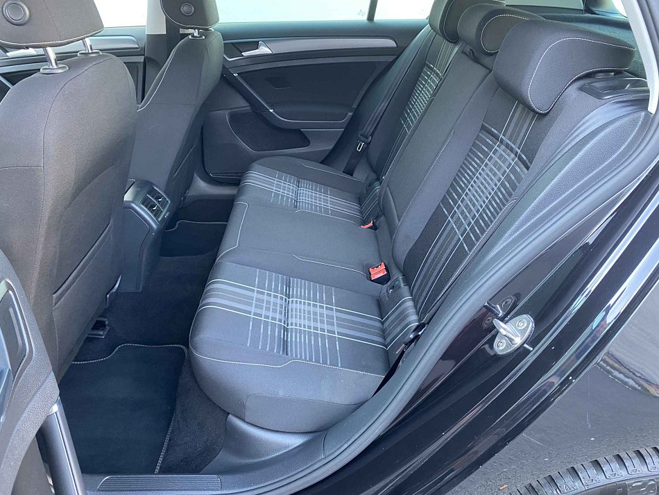 Volkswagen Golf 1.2 TSi Lounge