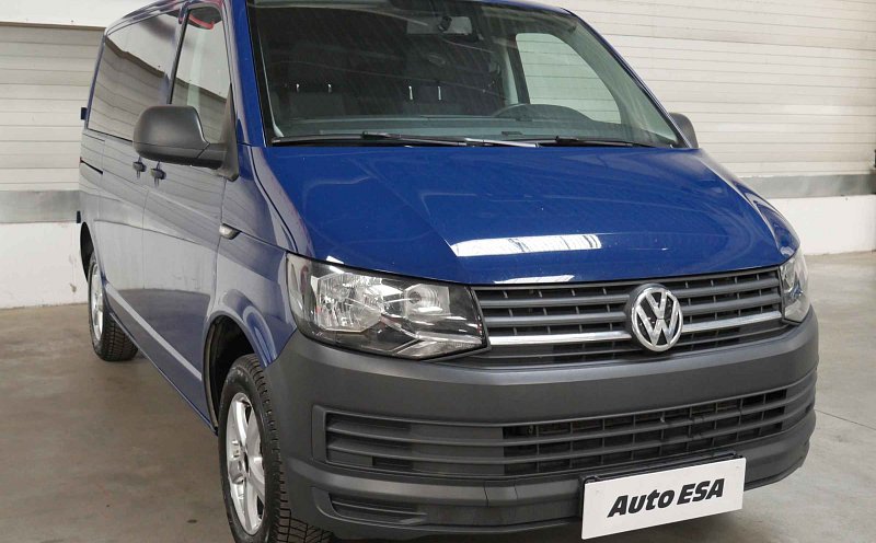Volkswagen Transporter 2.0TDi  9míst