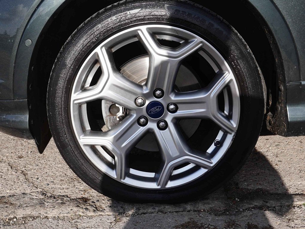 Ford Kuga 1.5 EB  4x4