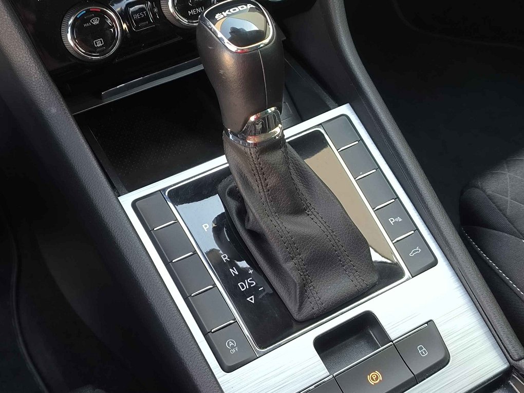 Škoda Superb III 2.0 TDi Style