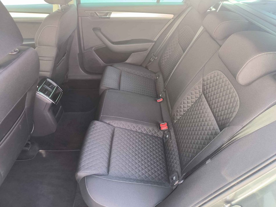 Škoda Superb III 2.0 TDi Style