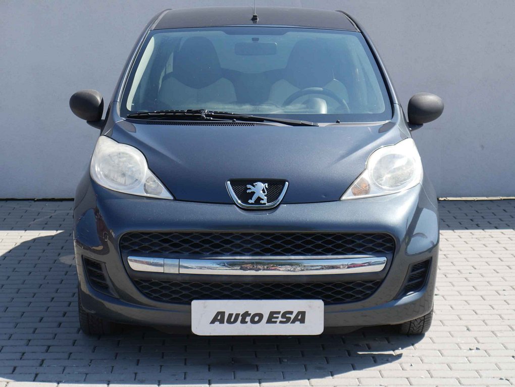 Peugeot 107 1.0i 