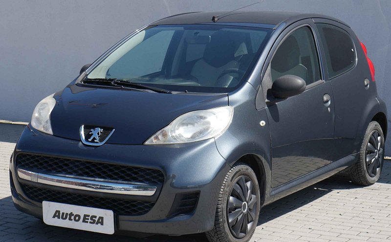 Peugeot 107 1.0i 
