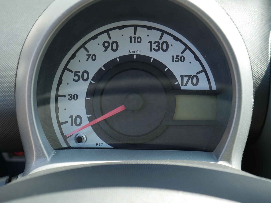 Peugeot 107 1.0i 
