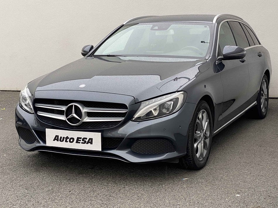 Mercedes-Benz Třída C 1.6 