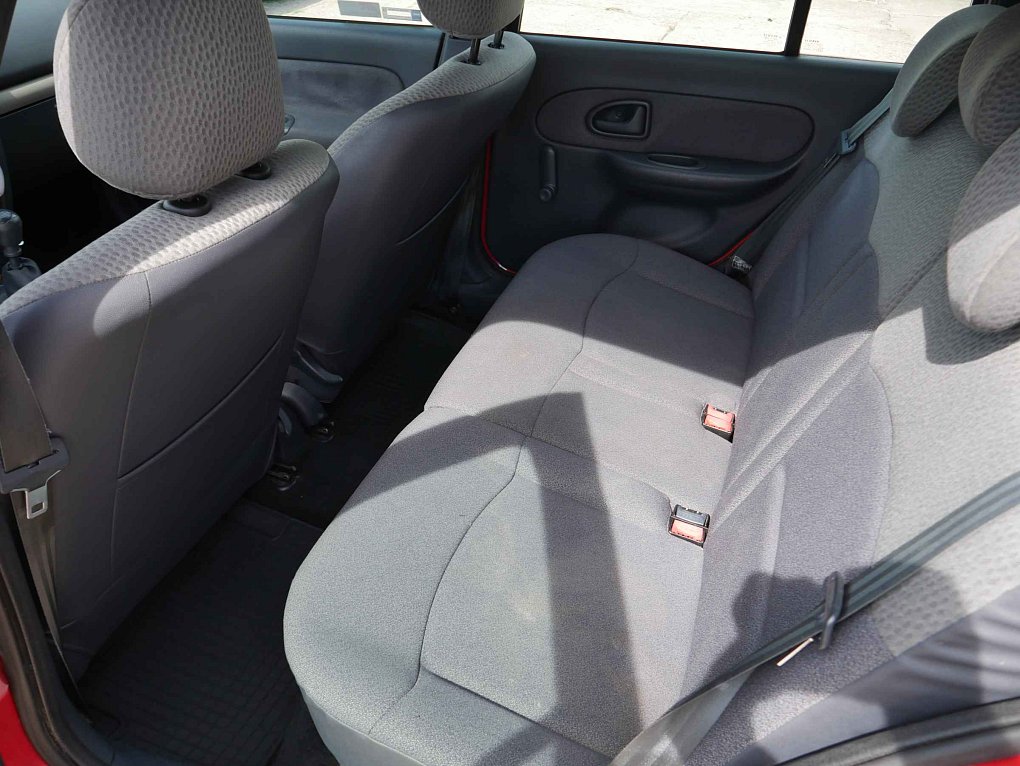 Renault Clio 1.2i 