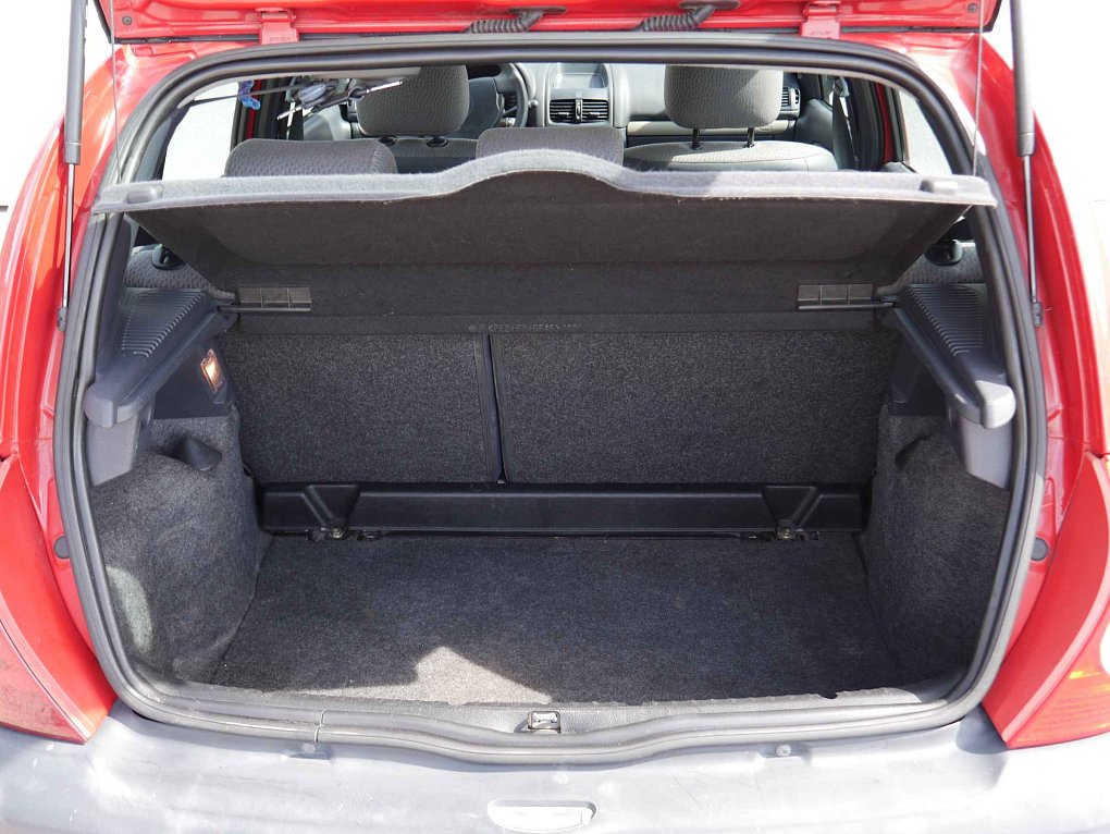 Renault Clio 1.2i 