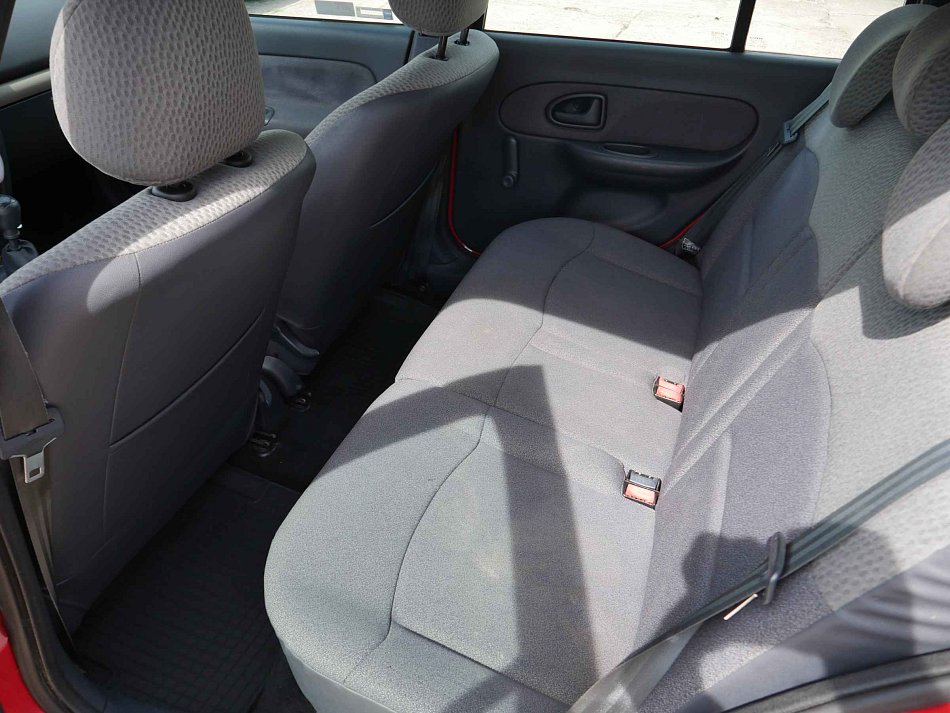 Renault Clio 1.2i 