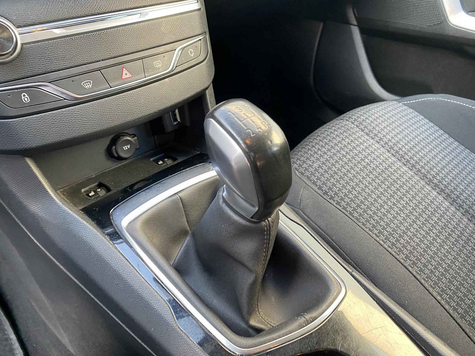 Peugeot 308 1.2 PT Active