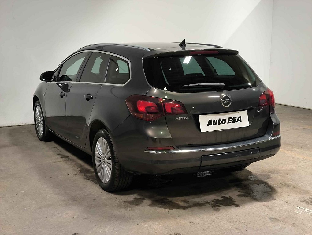 Opel Astra 1.6 CDTi Sport
