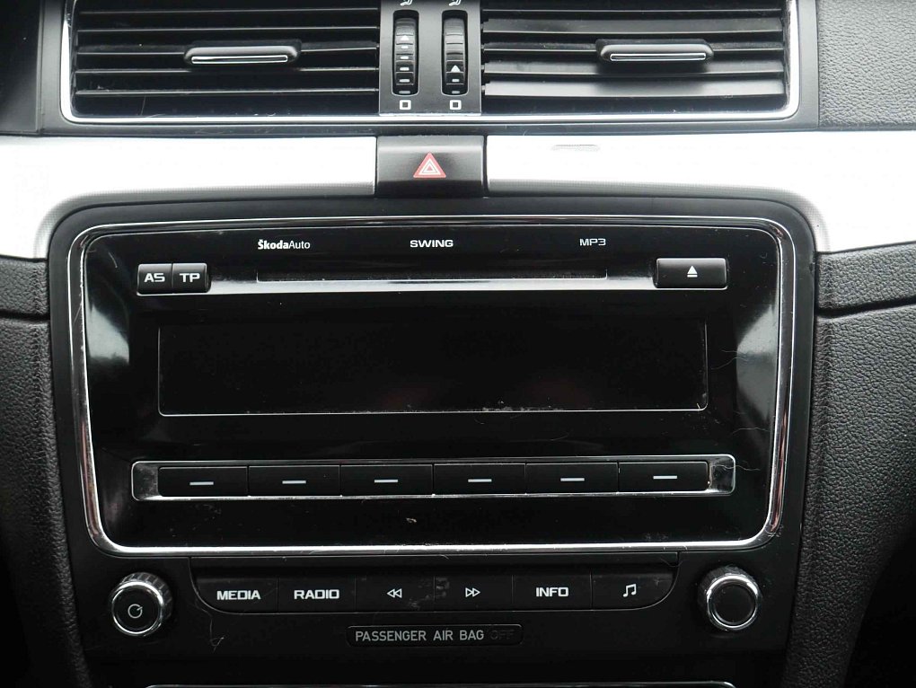 Škoda Superb II 2.0 TDi Ambition