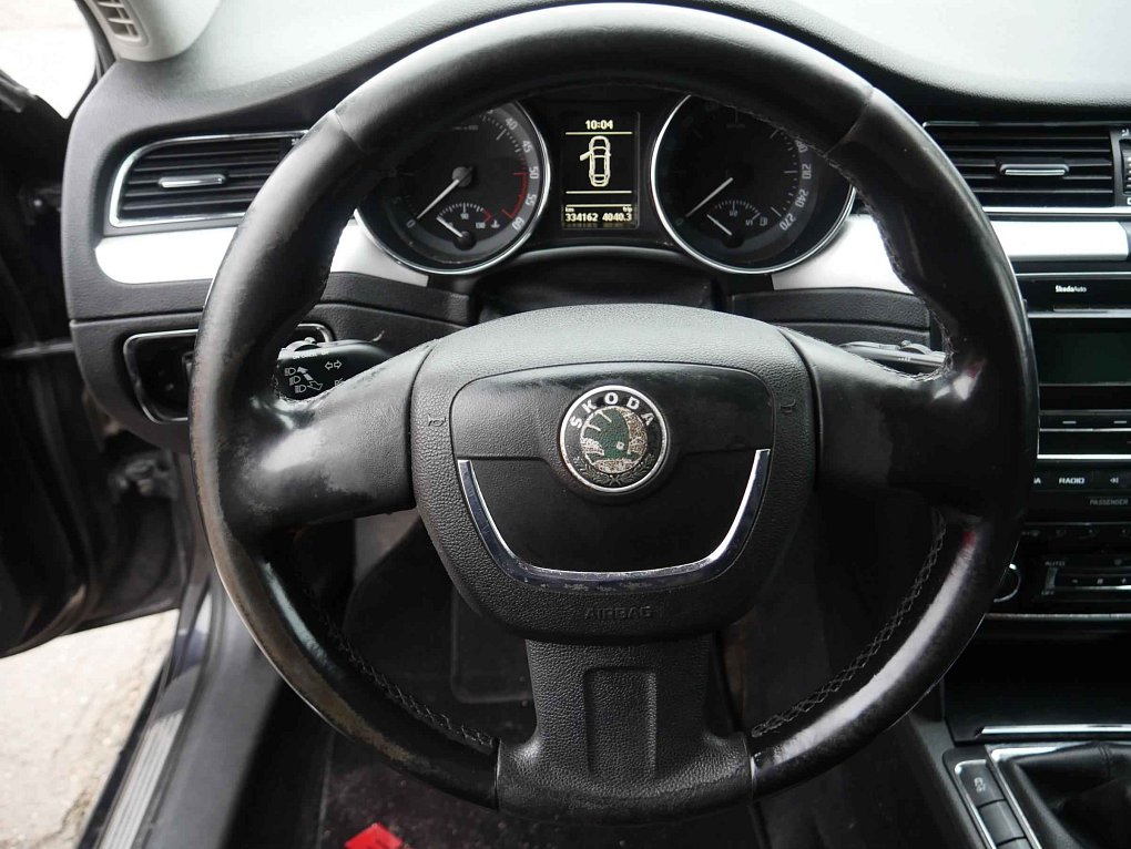 Škoda Superb II 2.0 TDi Ambition