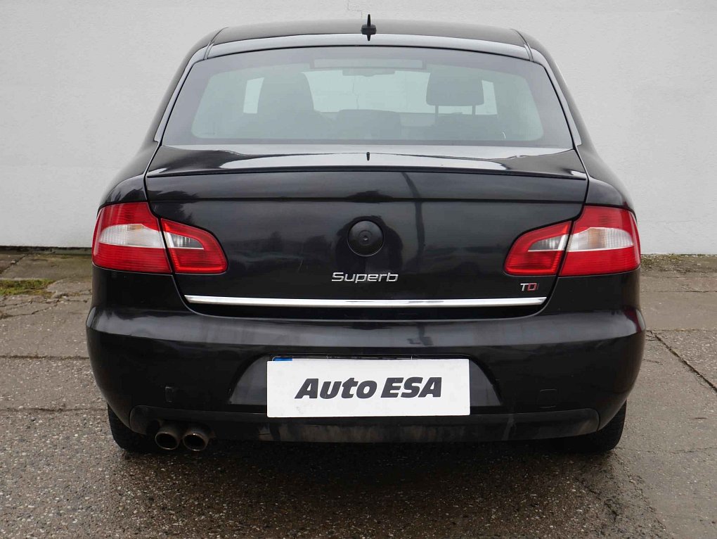 Škoda Superb II 2.0 TDi Ambition