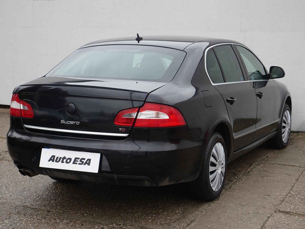 Škoda Superb II 2.0 TDi Ambition