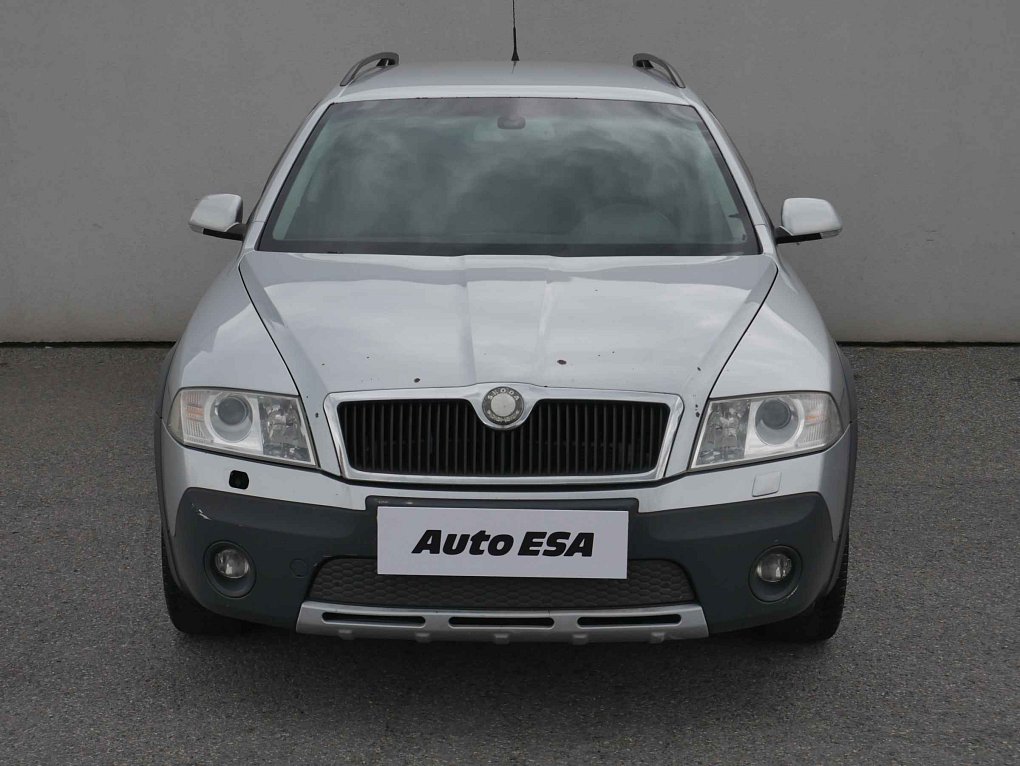Škoda Octavia II 2.0TDi Scout 4x4