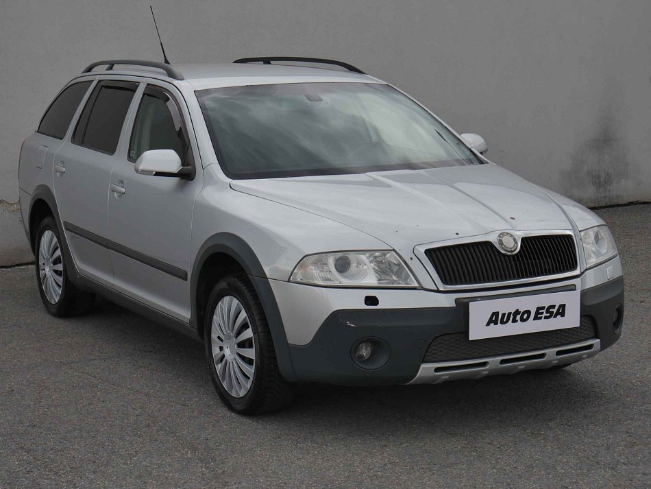 Škoda Octavia II 2.0TDi Scout 4x4