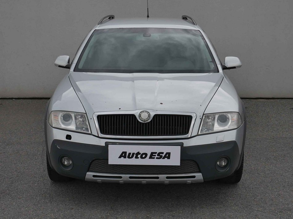 Škoda Octavia II 2.0TDi Scout 4x4