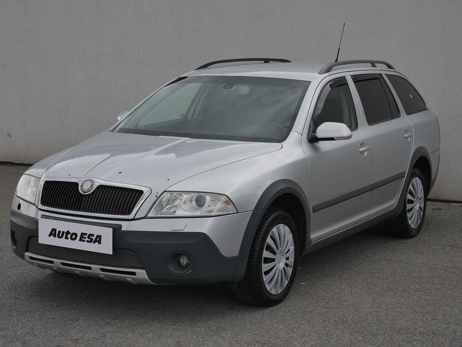 Škoda Octavia II 2.0TDi Scout 4x4