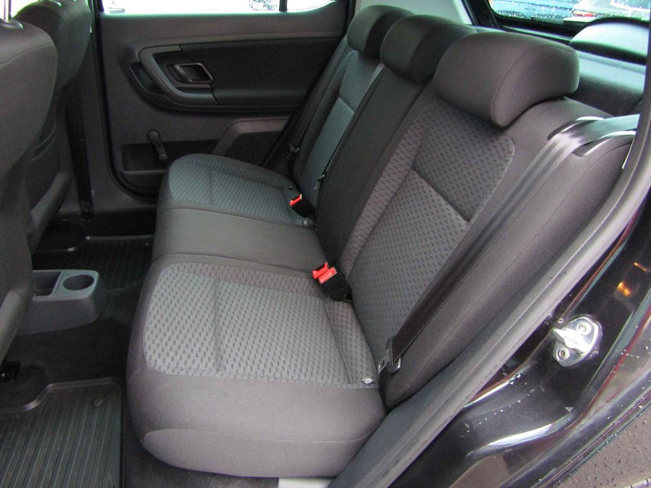 Škoda Fabia II 1.2 TSi Ambiente