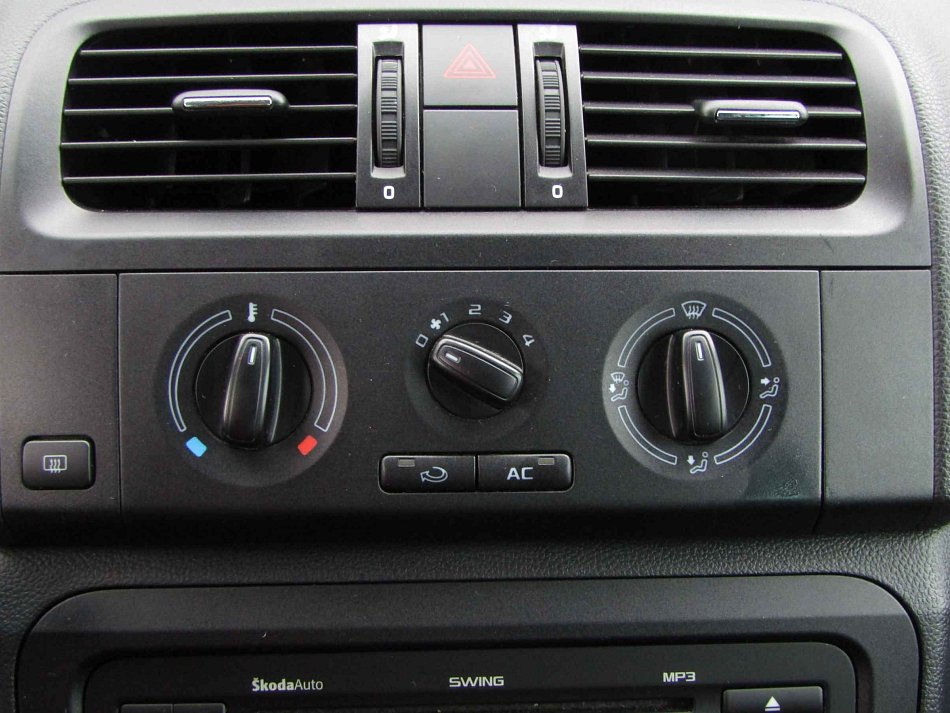 Škoda Fabia II 1.2 TSi Ambiente